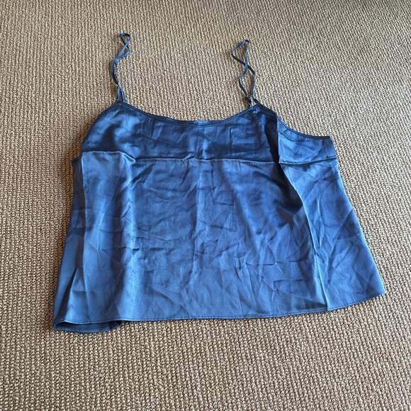 Skims Arctic Stretch Silk Crop Sleep Tank, Size XL NWT - Picture 2 of 3
